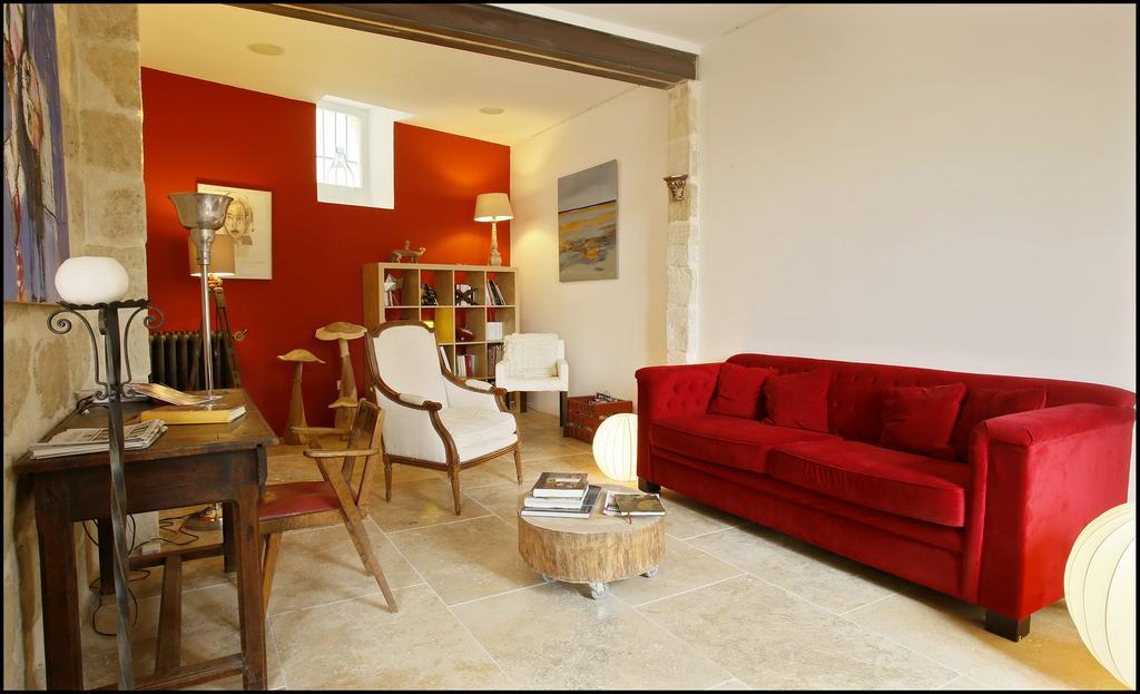 La Maison Rouge D'Uzes B&B Bagian luar foto